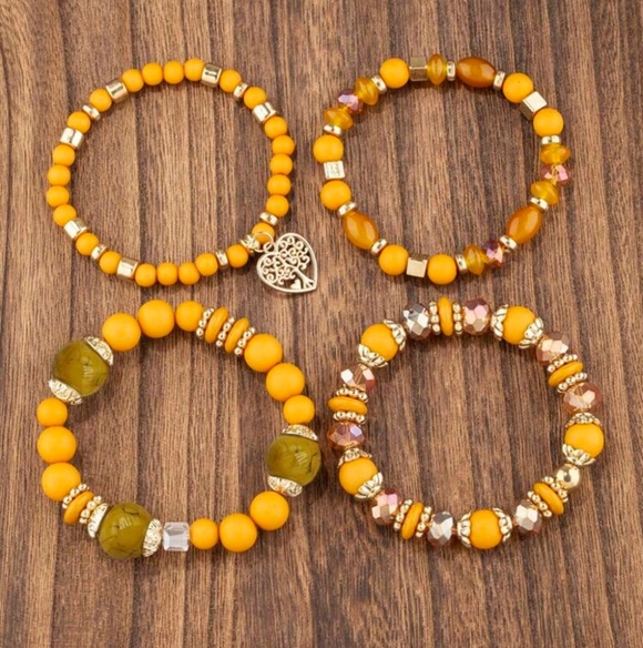 A009 /9 Colors/ Elegant Beaded Bracelet Set With Heart Charm - Picture 6 of 16